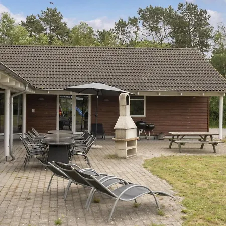 Casa de Férias Lottje - 300m From The Sea In Lolland- Falster And Mon By Interhome Rødby